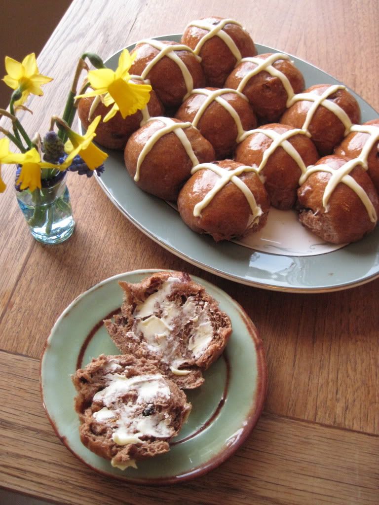 Chocolate Hot Cross Buns